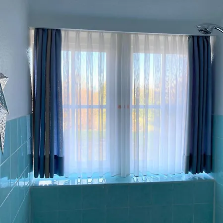 Haus Wolltoeft 'sterngucker Whg6', 아파트 *