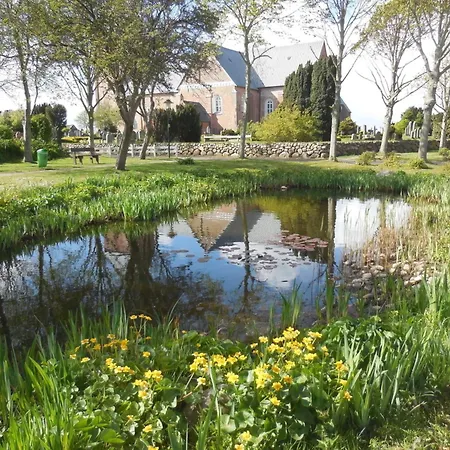Haus Wolltoeft 'sterngucker Whg6', 아파트 니블룸